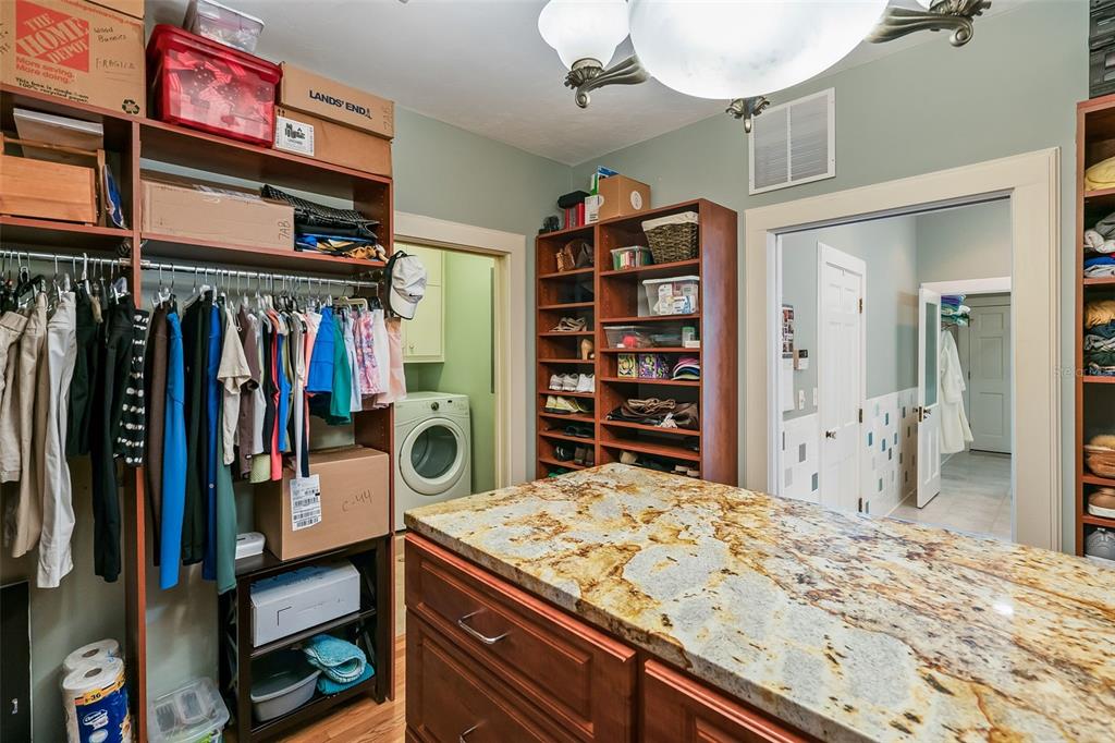 2739 Southwest 3rd Place Gainesville, FL 32607 - Photo 35 of 97 Gallery Image 35