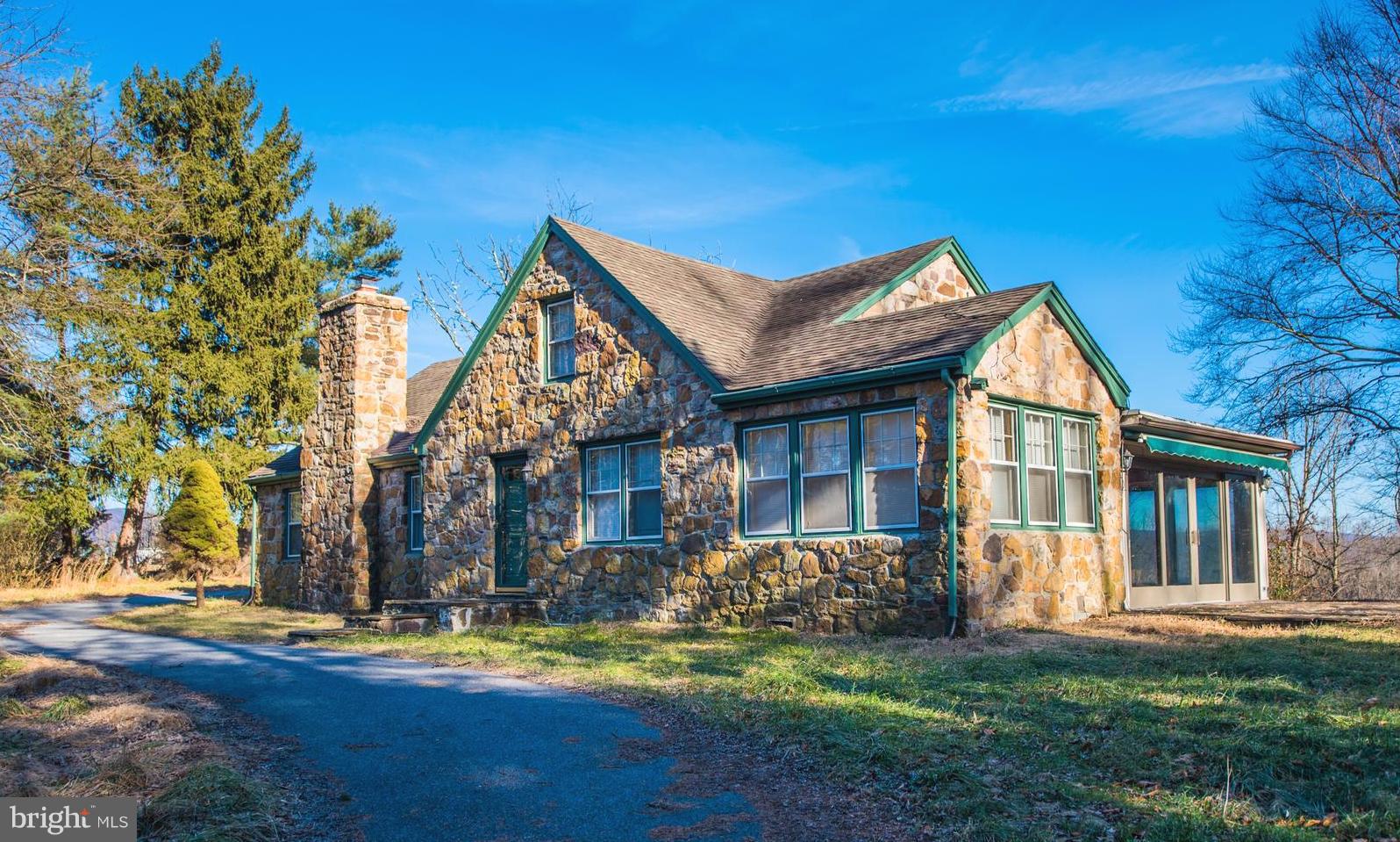 14717 White Oak Ridge Hancock, MD 21750 - Photo 1 of 51 Gallery Image 1