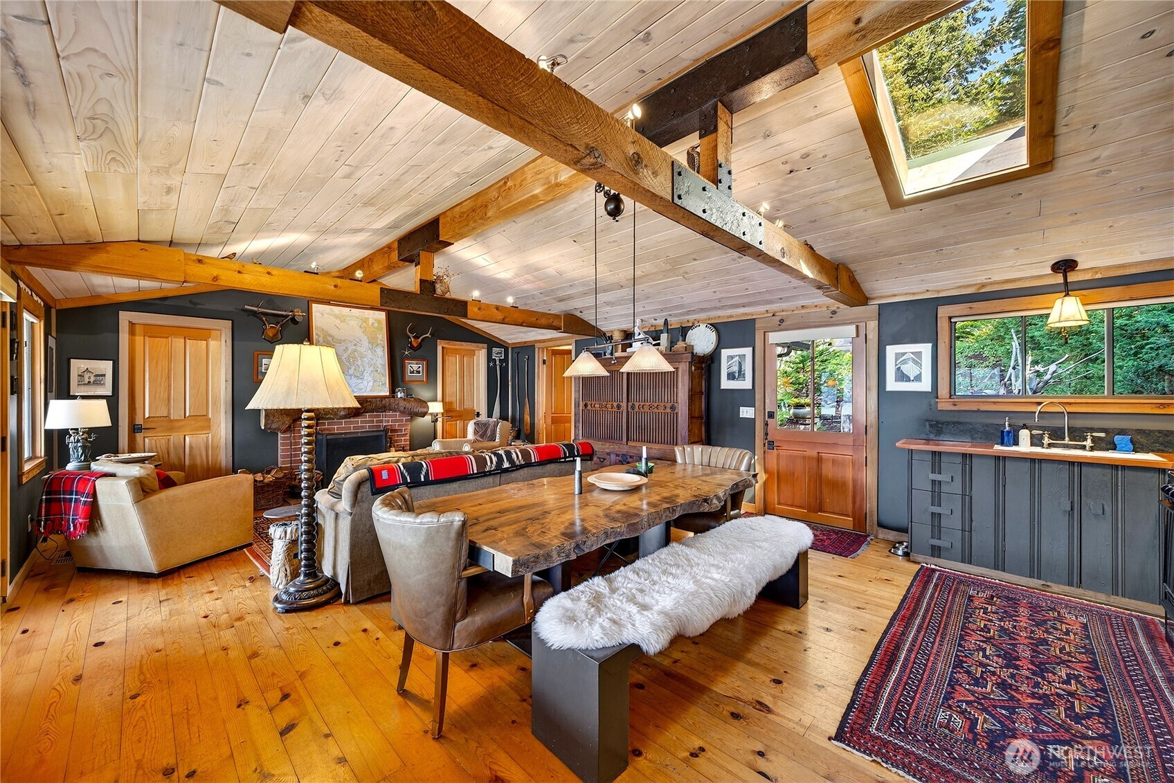 5132 West Shore Road Anacortes, WA 98221 - Photo 12 of 33