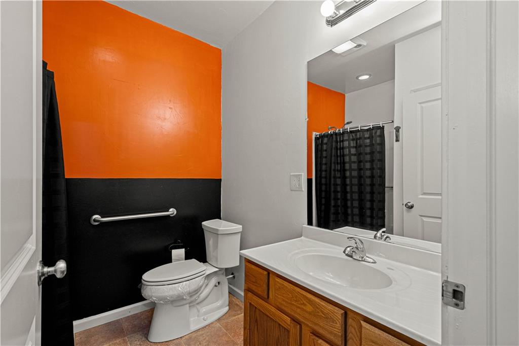 185 Dutch Glory Road Amity, PA 15311 - Photo 20 of 50 Gallery Image 20