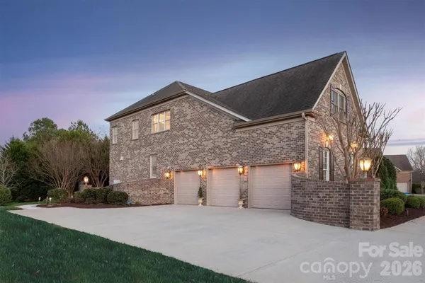 $1,775,000 | 845 Wandering Way Drive, Waxhaw, NC 28173