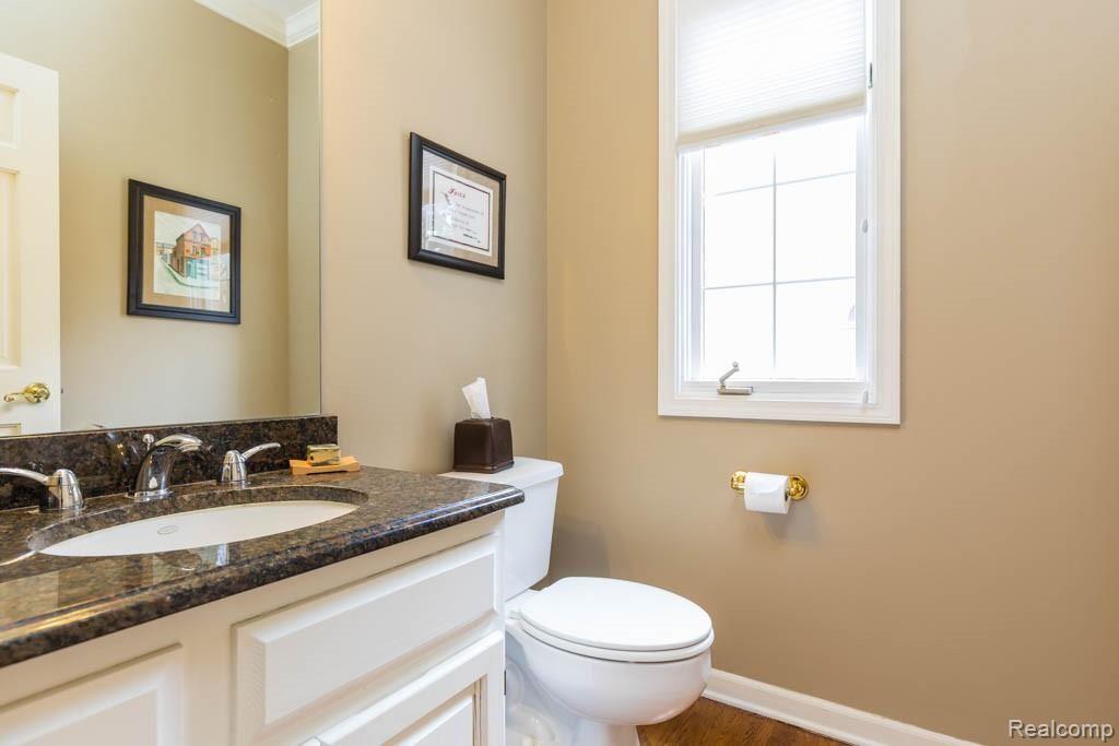 3700 Newcastle Drive Rochester Hills, MI 48306 - Photo 21 of 68