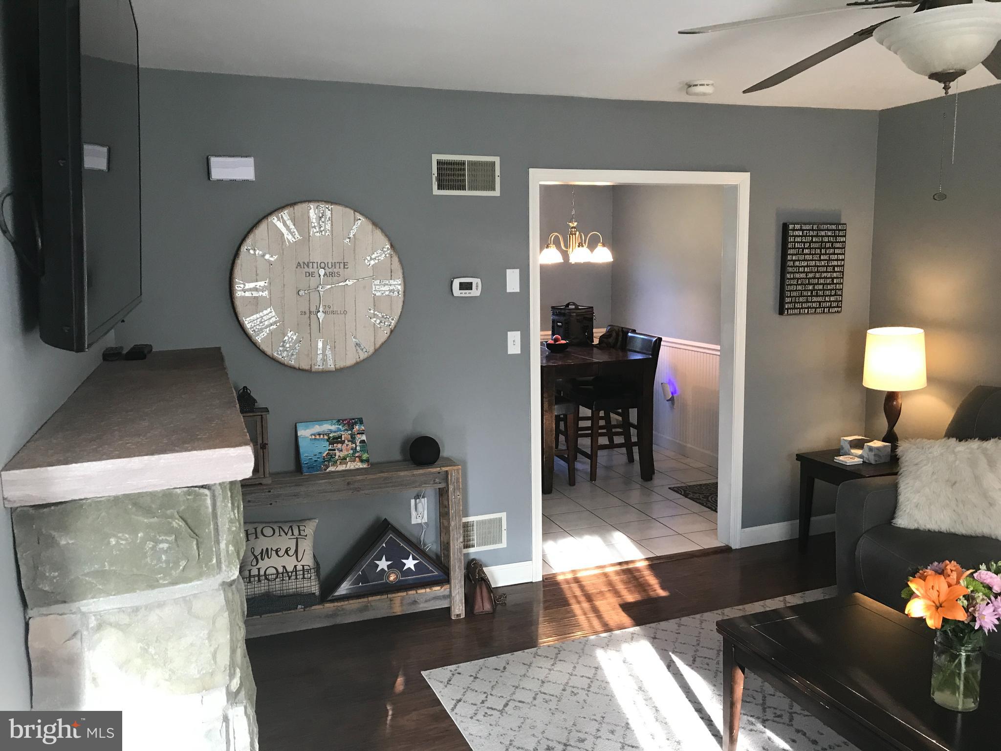 195 River Road Pequea, PA 17565 - Photo 10 of 77 a living room with furniture