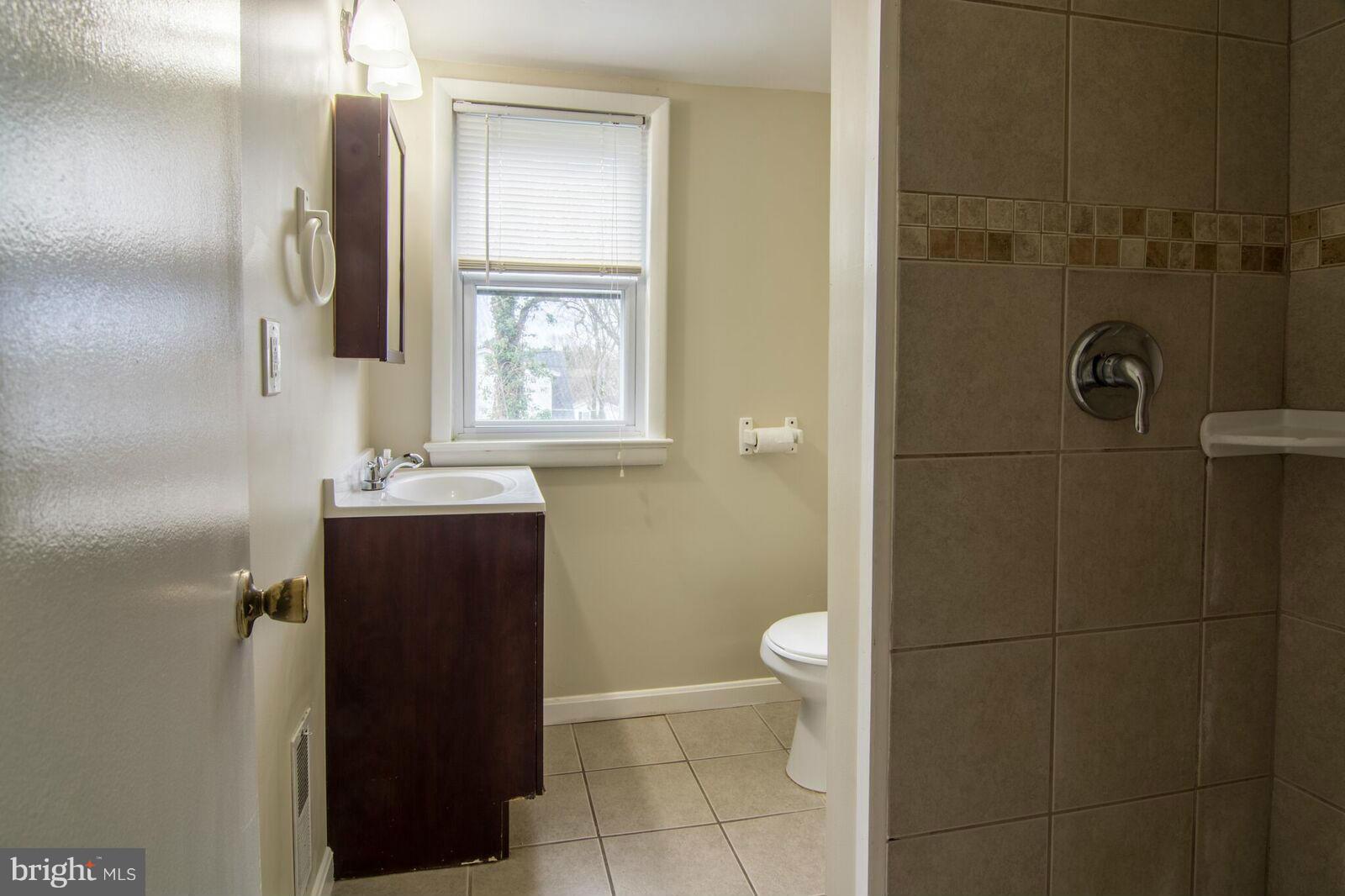 3217 Marnat Road Pikesville, MD 21208 - Photo 21 of 25 Bath