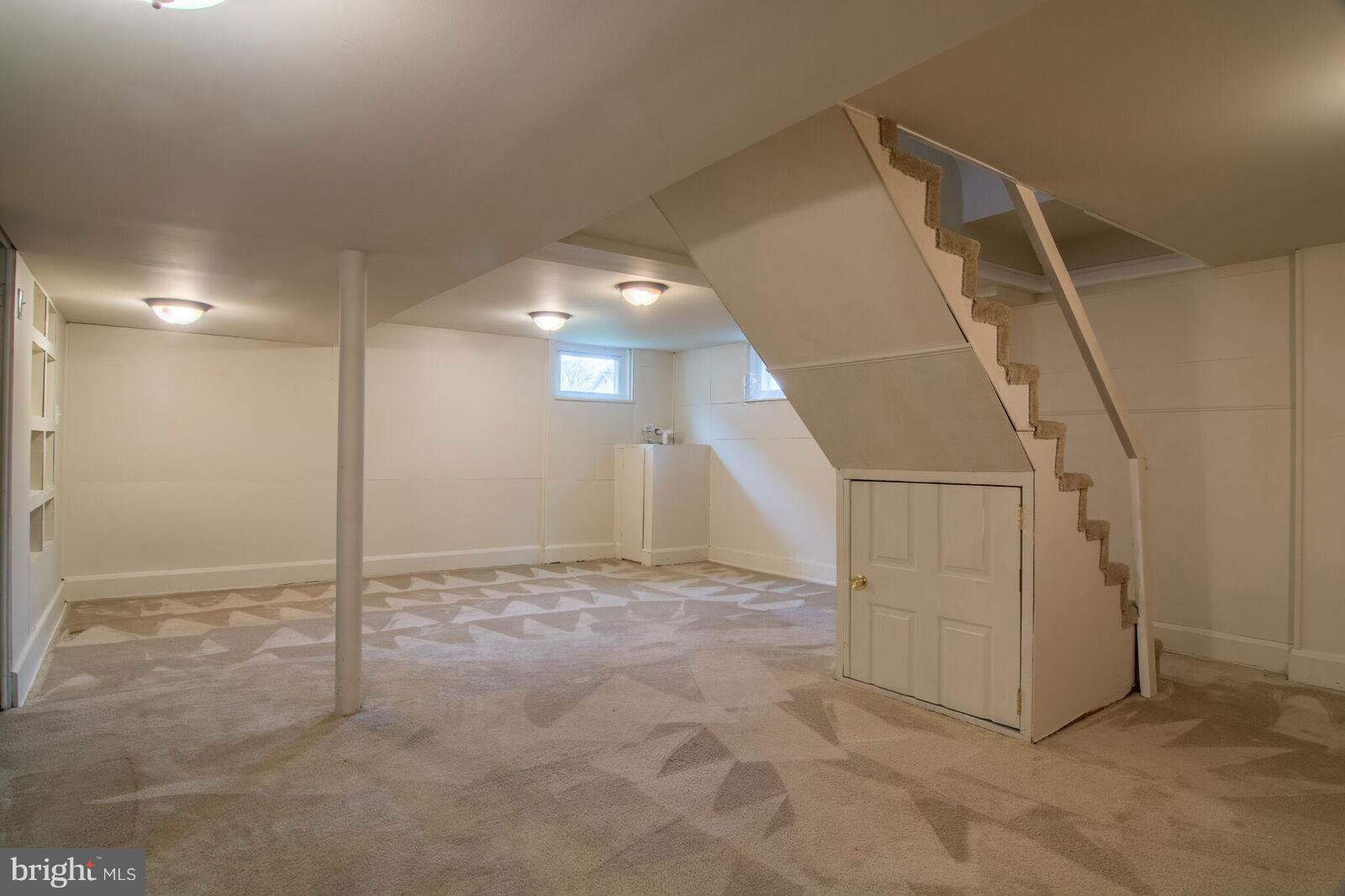 3217 Marnat Road Pikesville, MD 21208 - Photo 9 of 25 Family Room