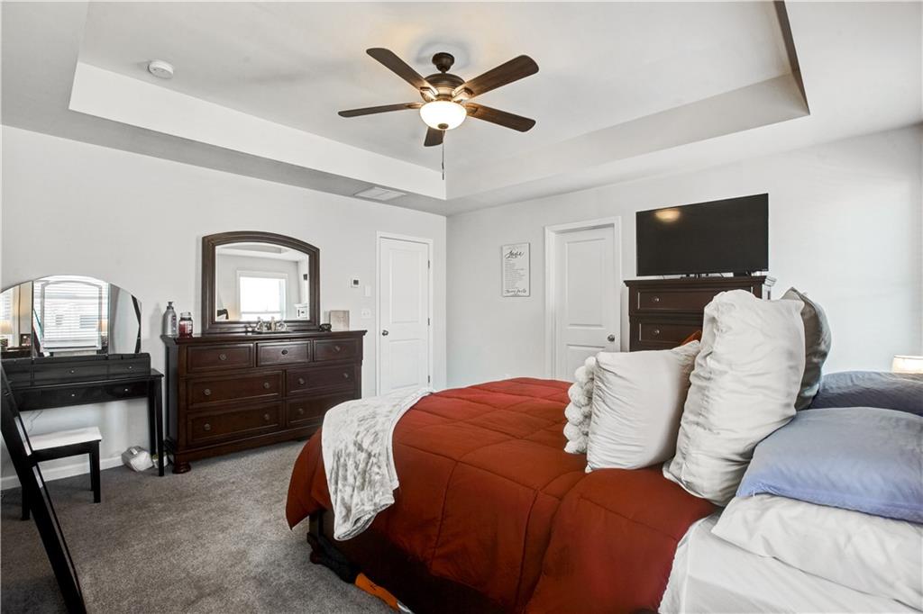 3434 Senna Road Duluth, GA 30096 - Photo 24 of 39 a living room with furniture