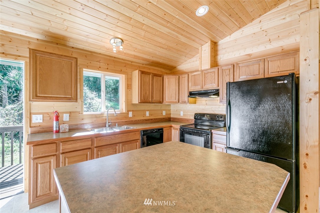 939 Palo Alto Road Sequim, WA 98382 - Photo 17 of 24