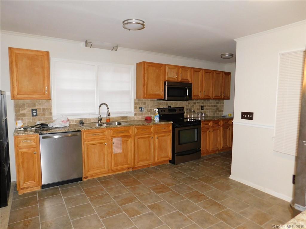 4843 Cheviot Road Charlotte, NC 28269 - Photo 16 of 19