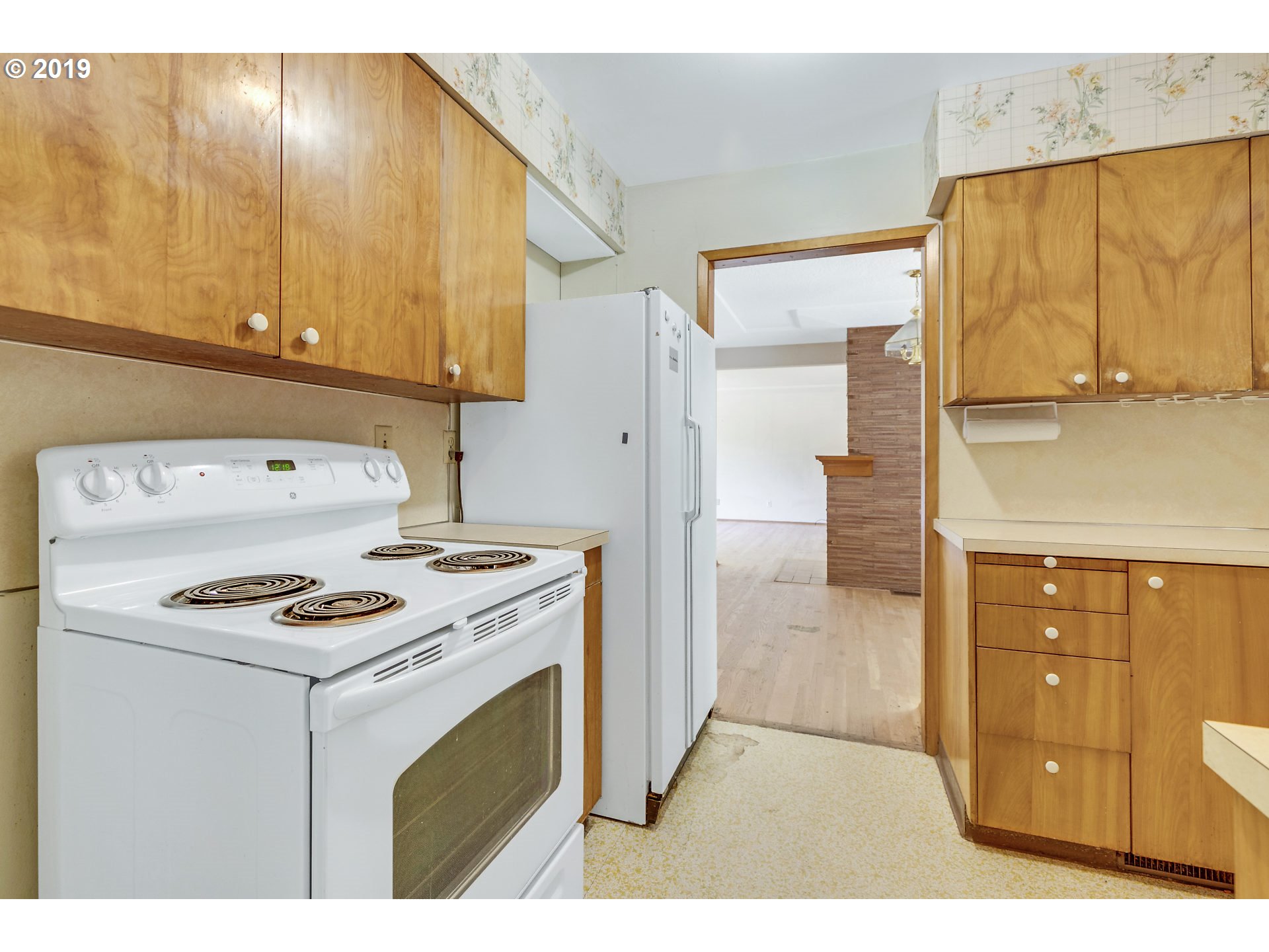 2225 Southwest Mitchell Street Portland, OR 97239 - Photo 12 of 32 Gallery Image 12