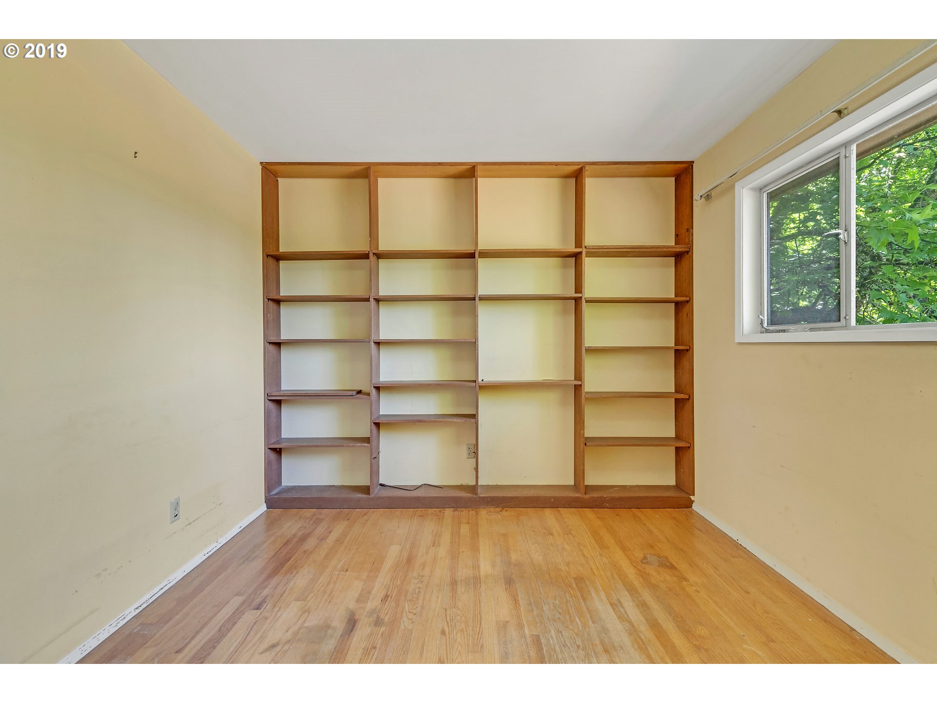 2225 Southwest Mitchell Street Portland, OR 97239 - Photo 14 of 32 Bedroom, Primary