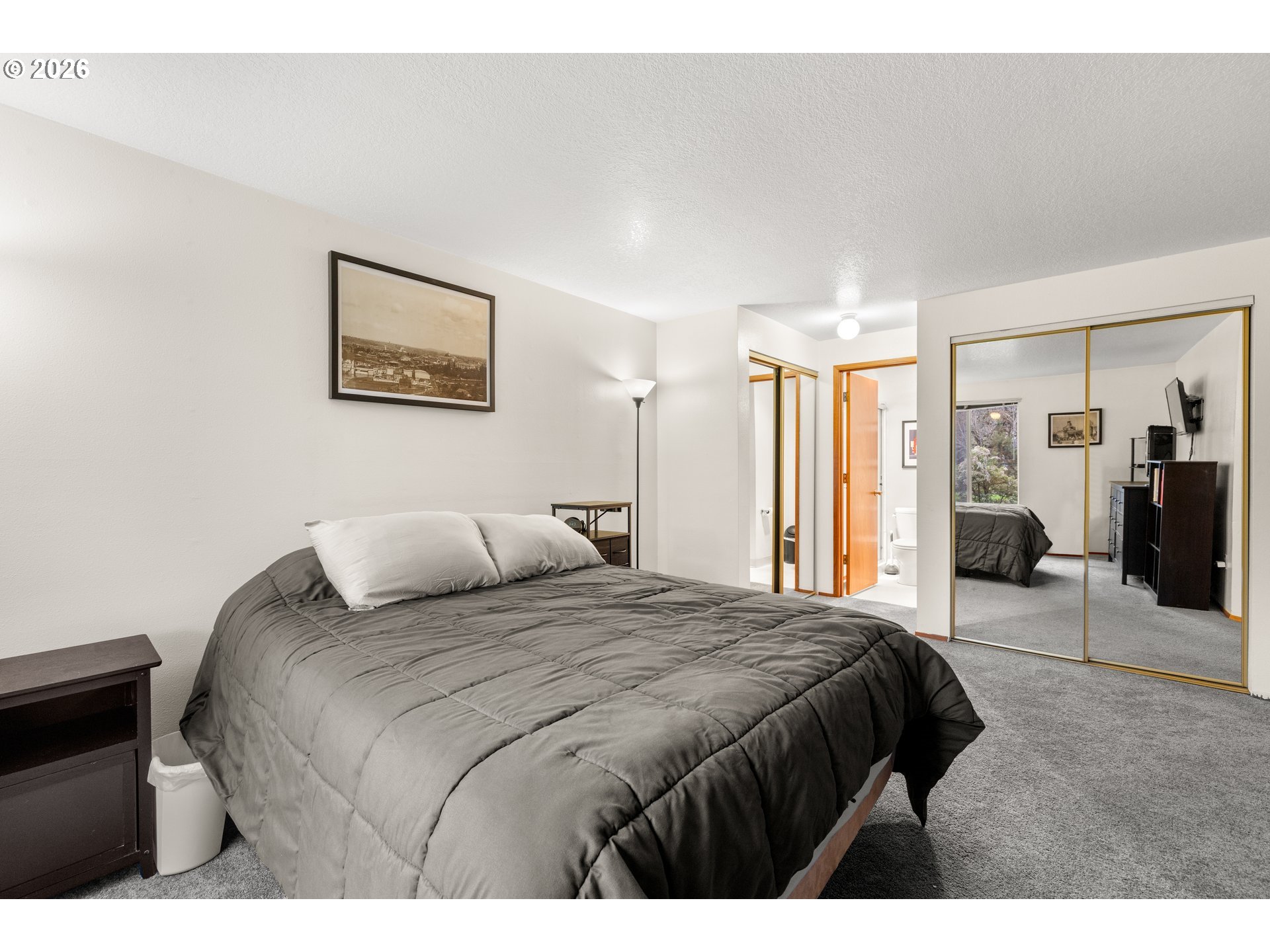 9910 Southwest Trapper Terrace Beaverton, OR 97008 - Photo 11 of 30 Primary Bedroom