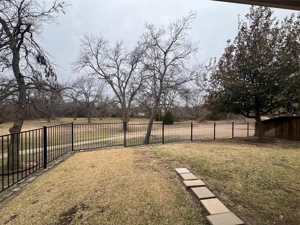 6602 Rutledge Court Garland, TX 75044 - Photo 15 of 17