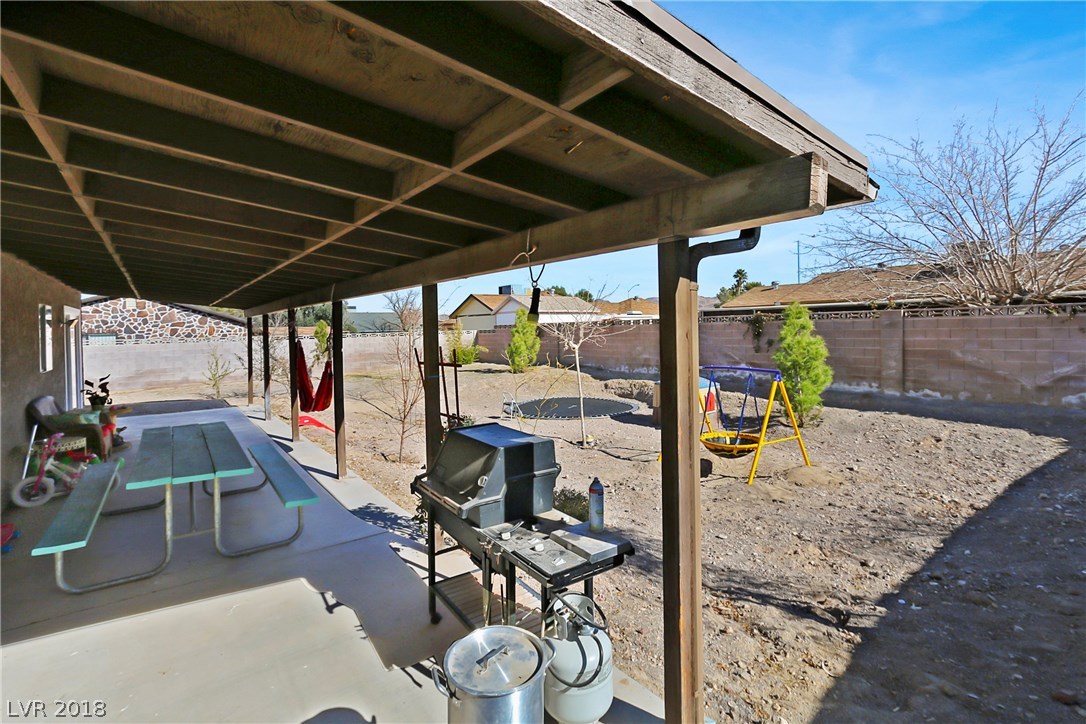 1910 South Magic Way Henderson, NV 89002 - Photo 18 of 19