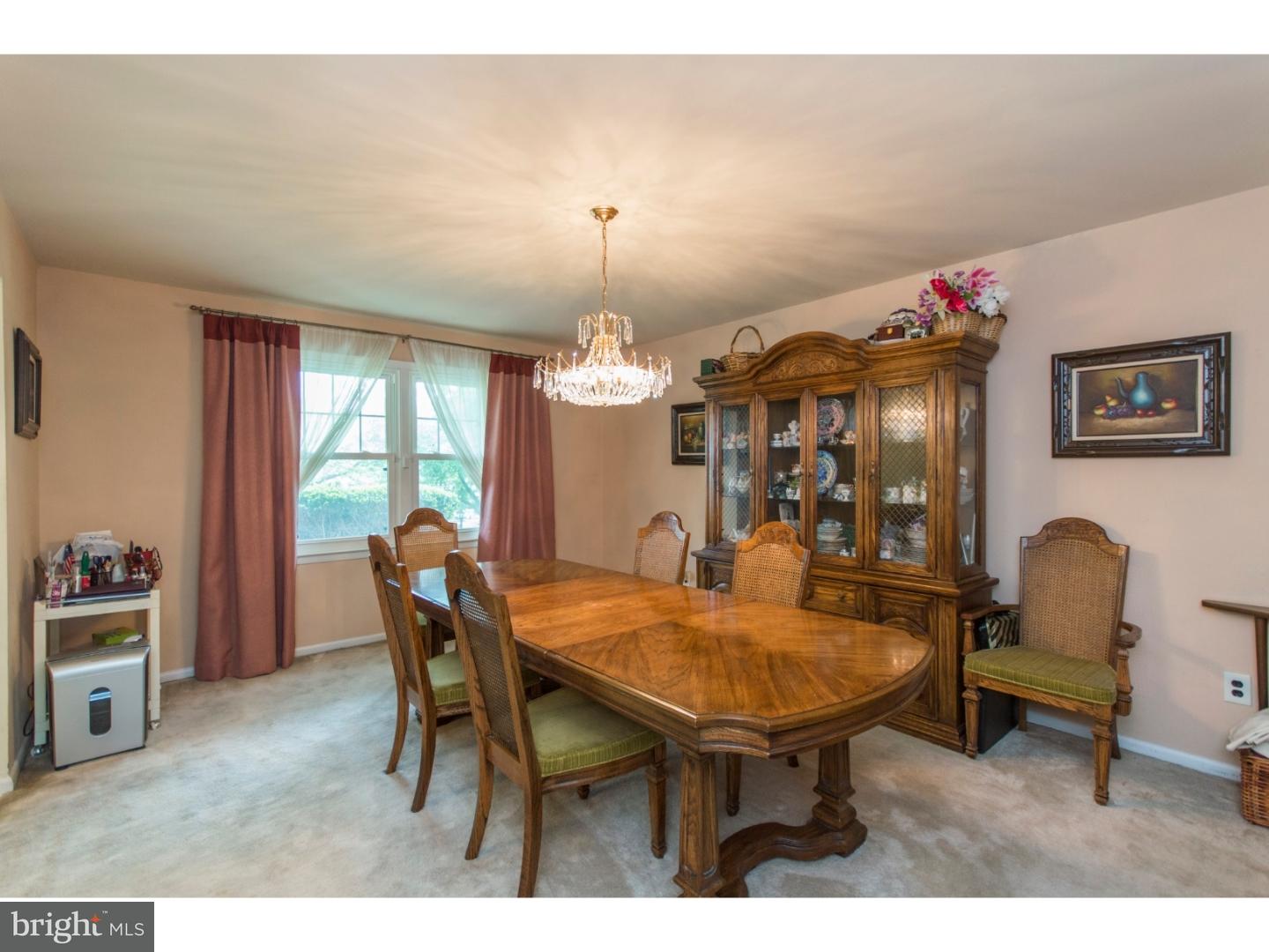 540 Ashbourne Road Cheltenham, PA 19012 - Photo 5 of 25 Dining Room