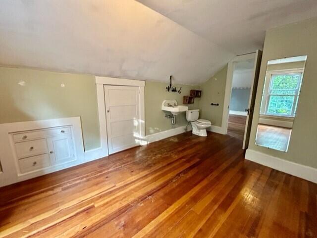 33 Oak Street Springvale, ME 04083 - Photo 18 of 23 Primary bath
