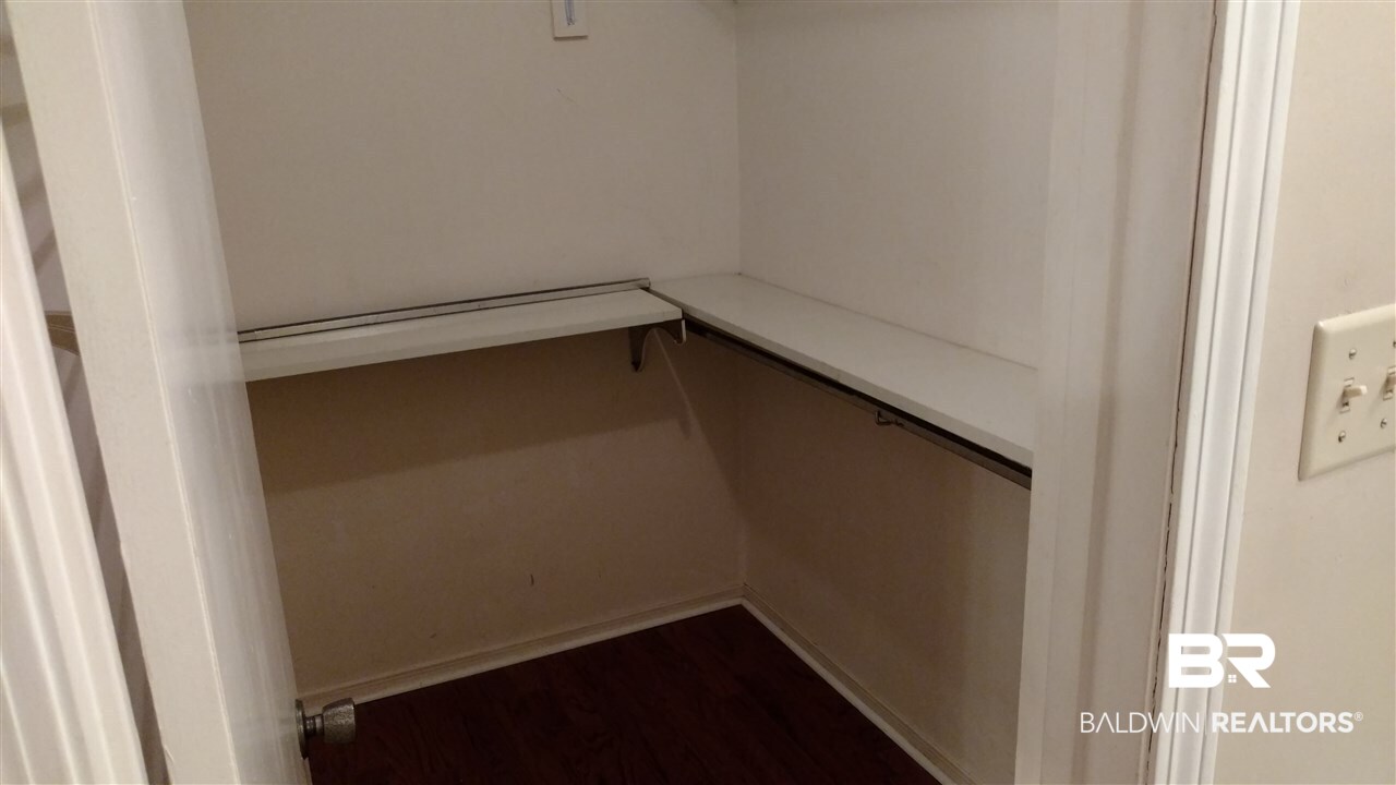 1462 Long Wood Road Mobile, AL 36609 - Photo 11 of 23