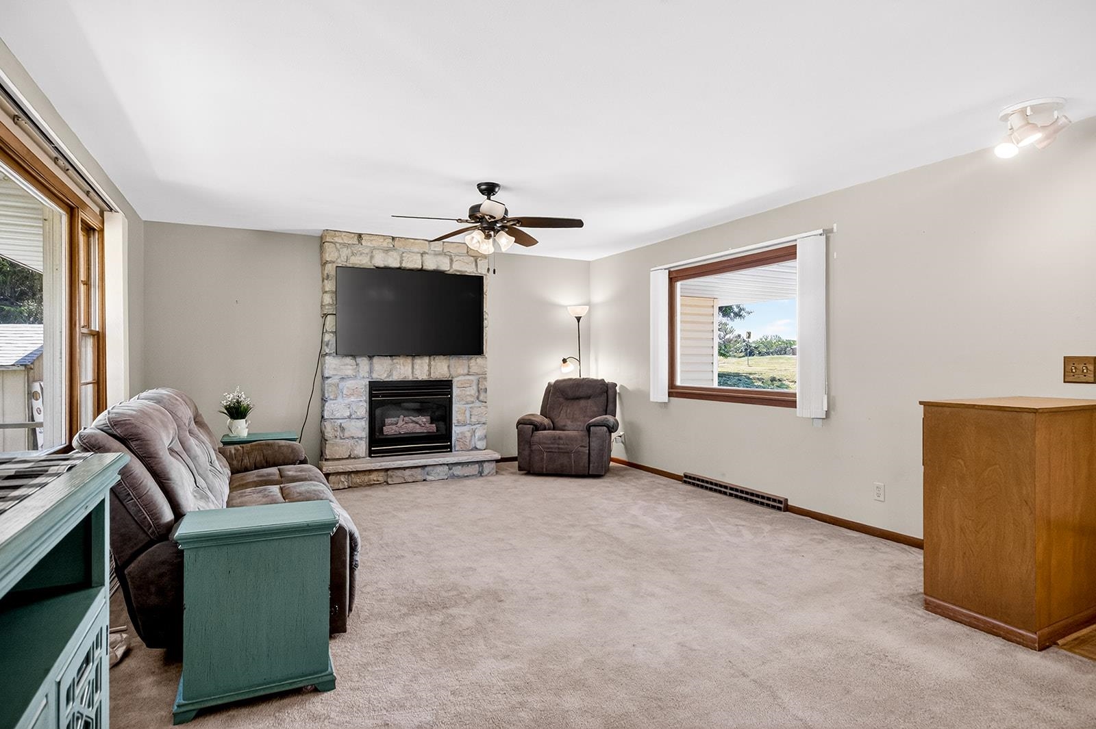 5010 Guilford Road Rockford, IL 61107 - Photo 6 of 36
