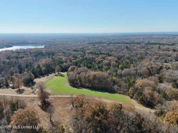 $6,720,000 | 560 Pocahontas Road, Flora, MS 39071
