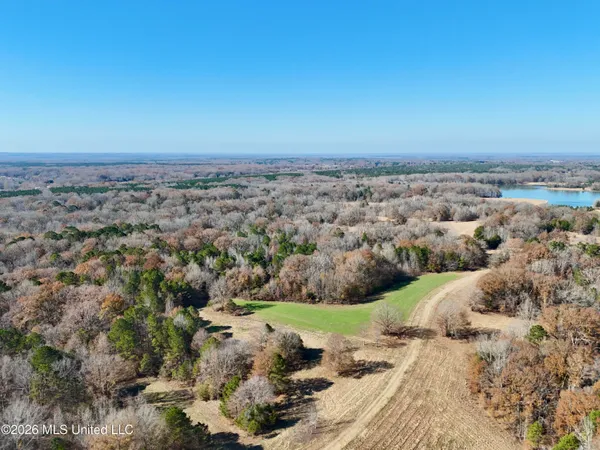 $6,720,000 | 560 Pocahontas Road, Flora, MS 39071