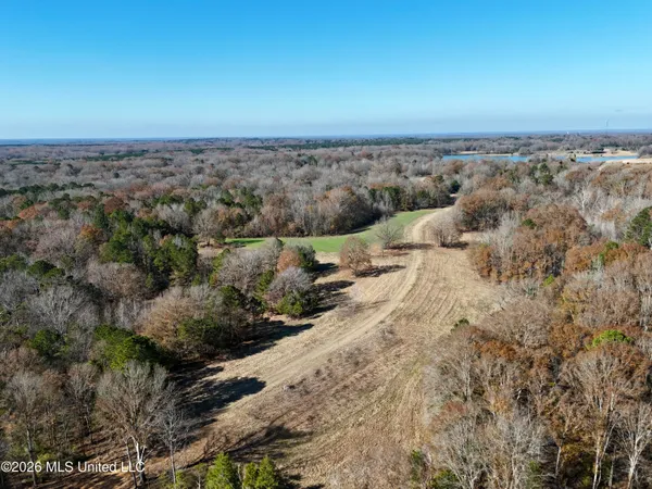 $6,720,000 | 560 Pocahontas Road, Flora, MS 39071