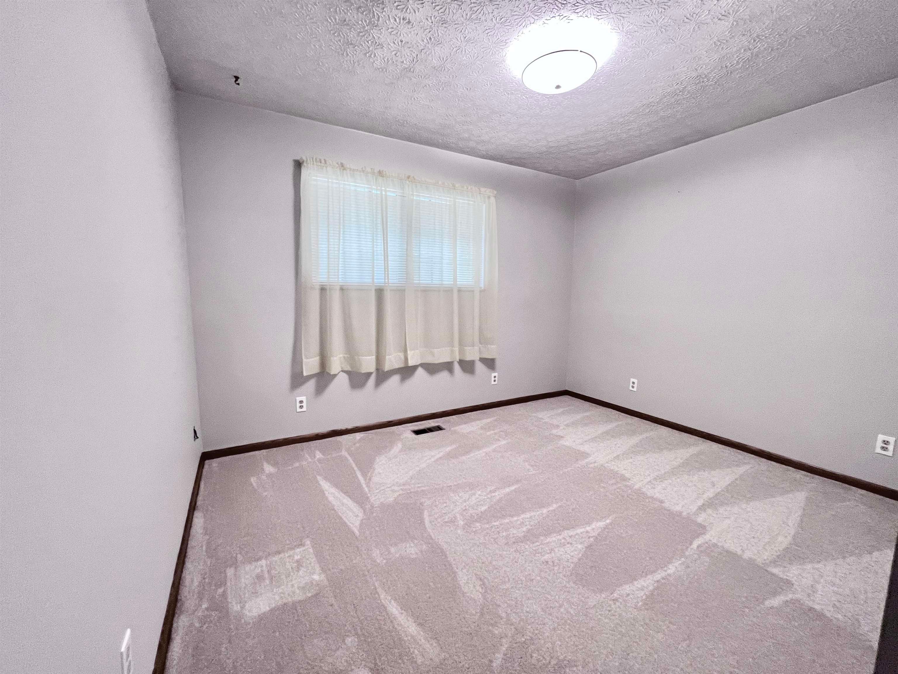 3110 Ferguson Road Huntington, WV 25705 - Photo 6 of 16 Gallery Image 6