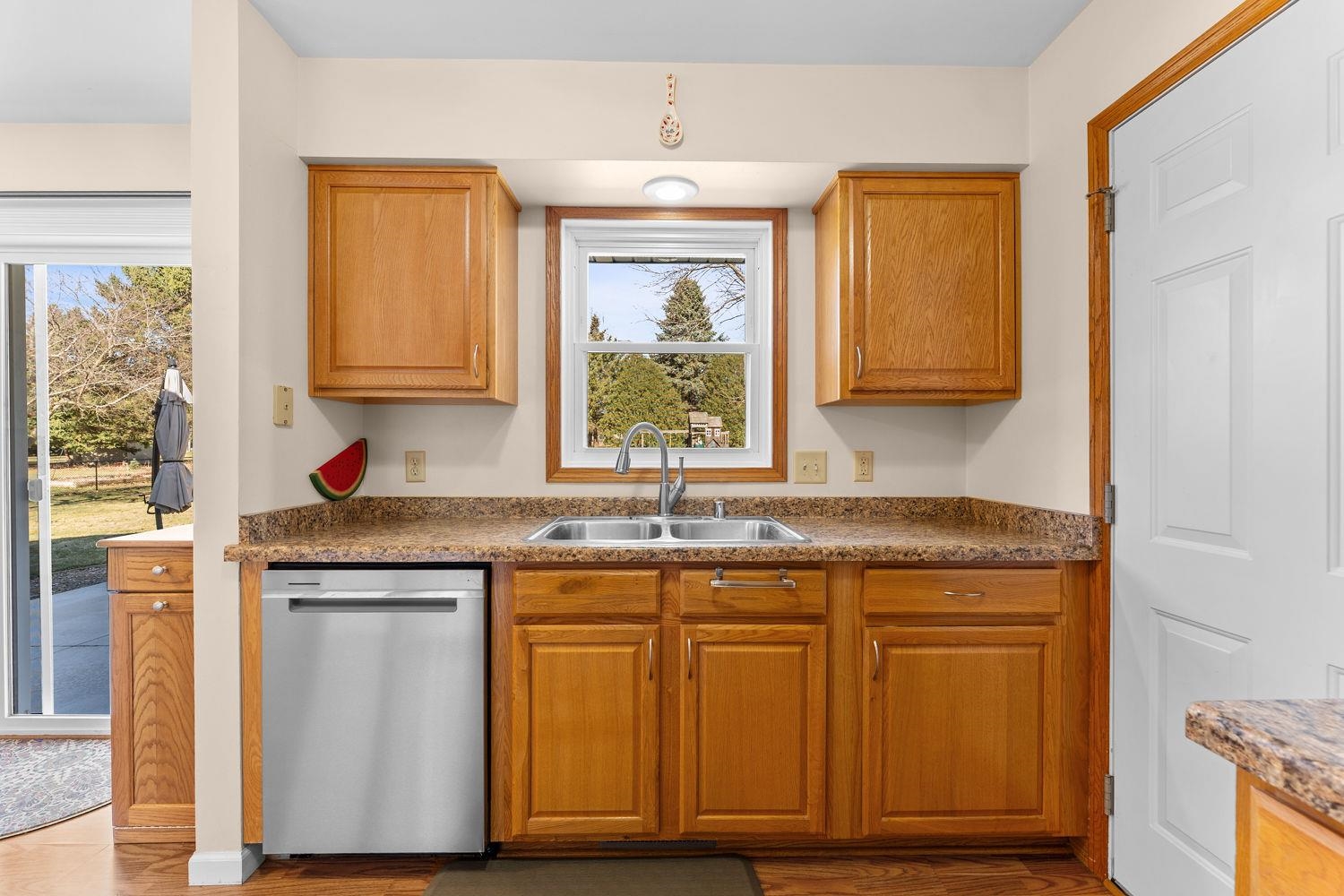 6657 Wendell Way DeForest, WI 53532 - Photo 10 of 51