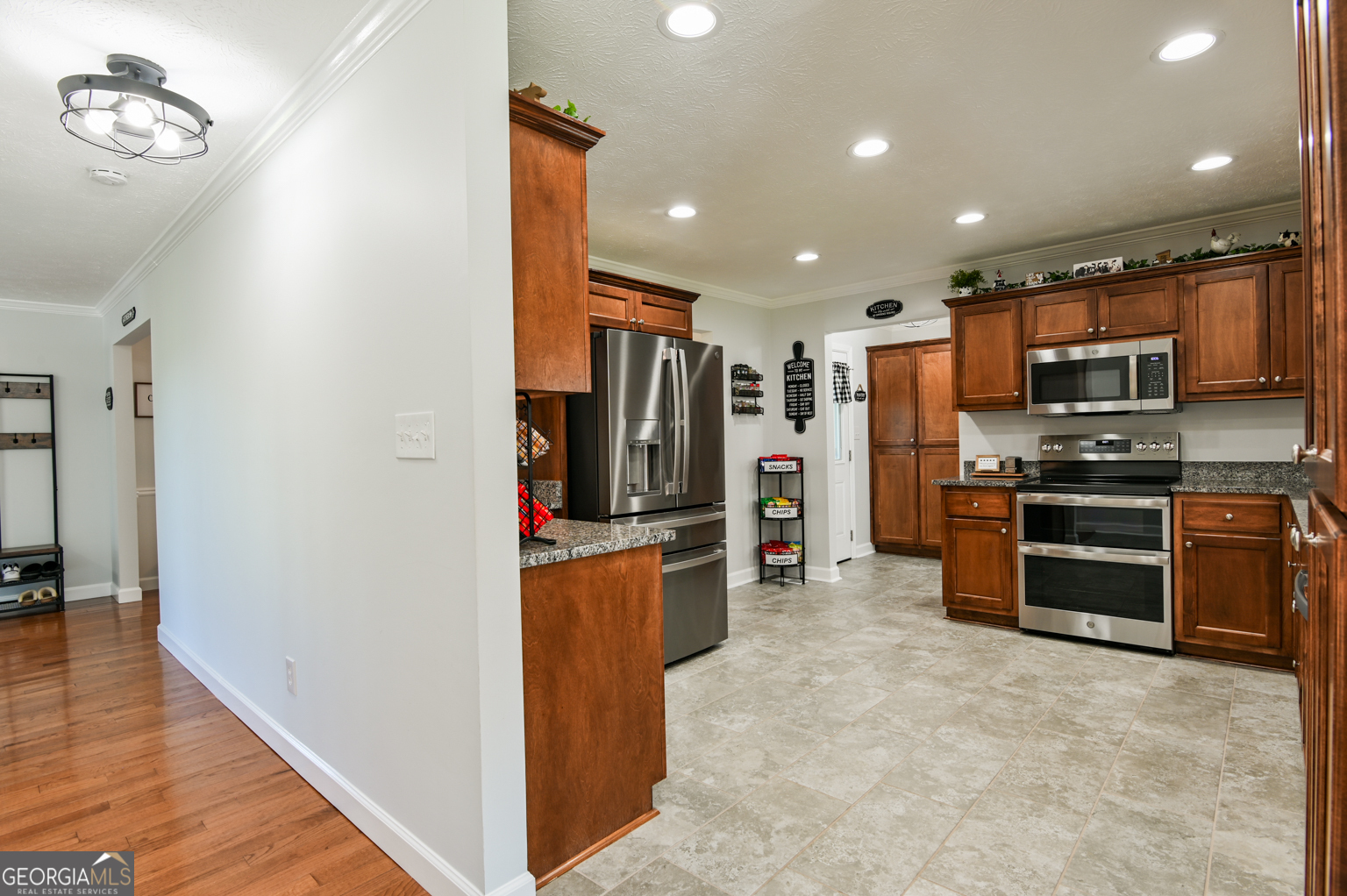 1621 Dixie Road Covington, GA 30014 - Photo 11 of 67