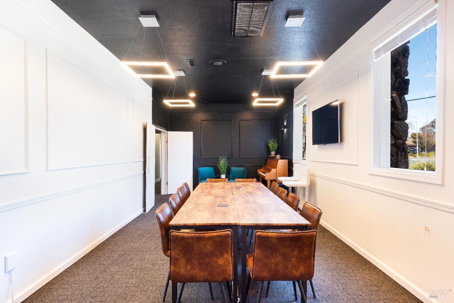 1363 Fulton Road Santa Rosa, CA 95401 - Photo 32 of 78