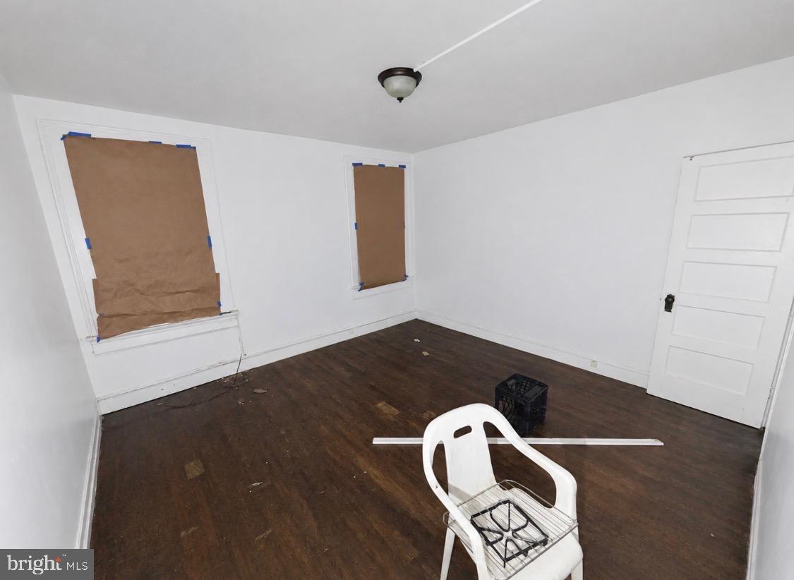 2730 Reisterstown Road Baltimore, MD 21215 - Photo 7 of 17 Unit #2 room
