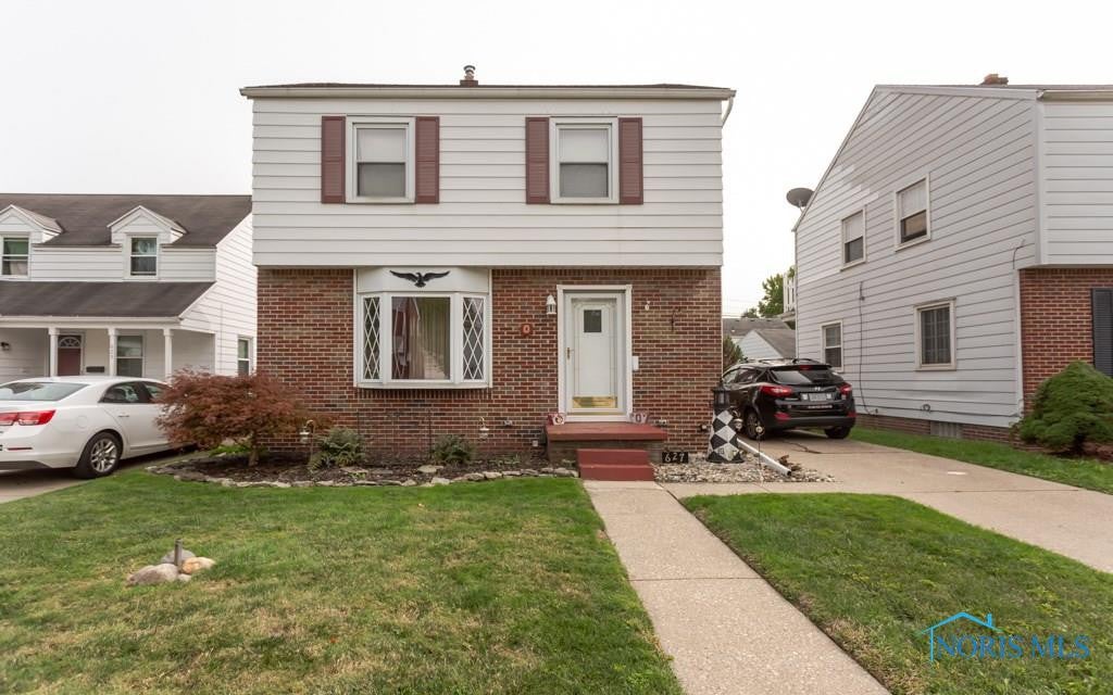 627 Waybridge Road Toledo, OH 43612 - Photo 1 of 26 Gallery Image 1