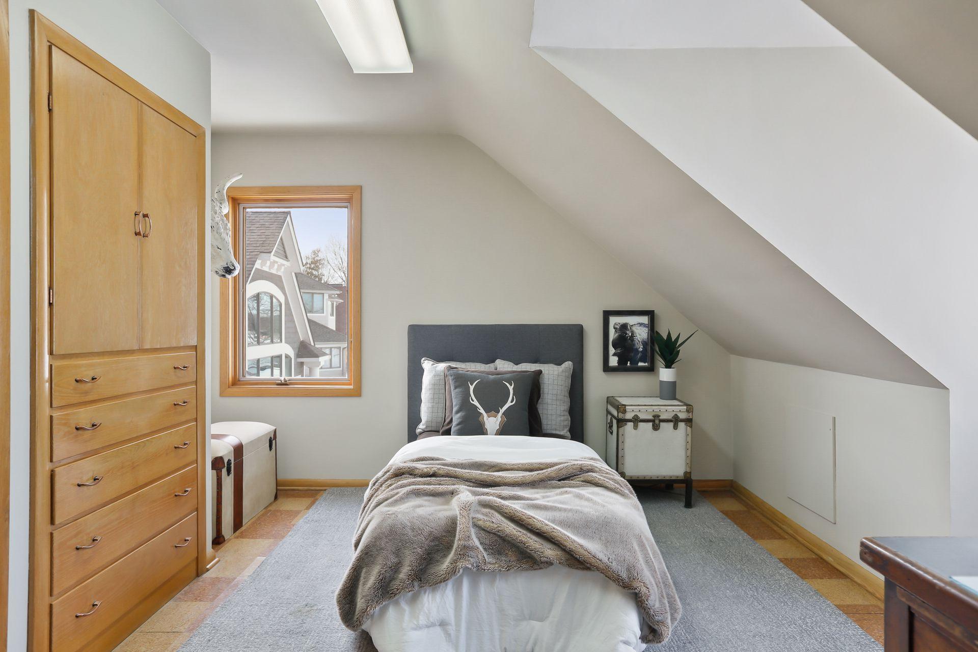 110 Interlachen Lane Tonka Bay, MN 55331 - Photo 18 of 25