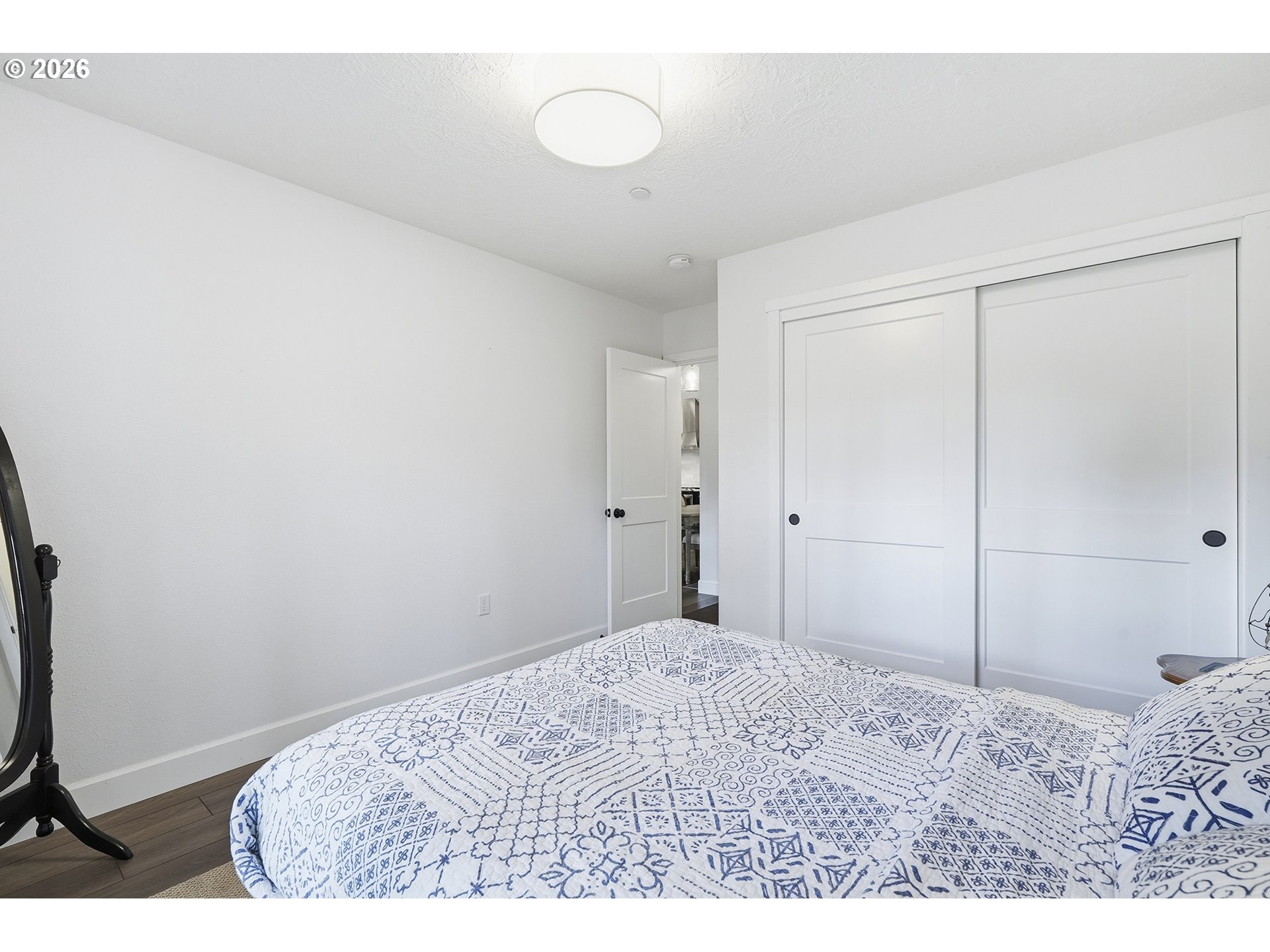 15680 South Wave Road Mulino, OR 97042 - Photo 13 of 43 a view of bedroom