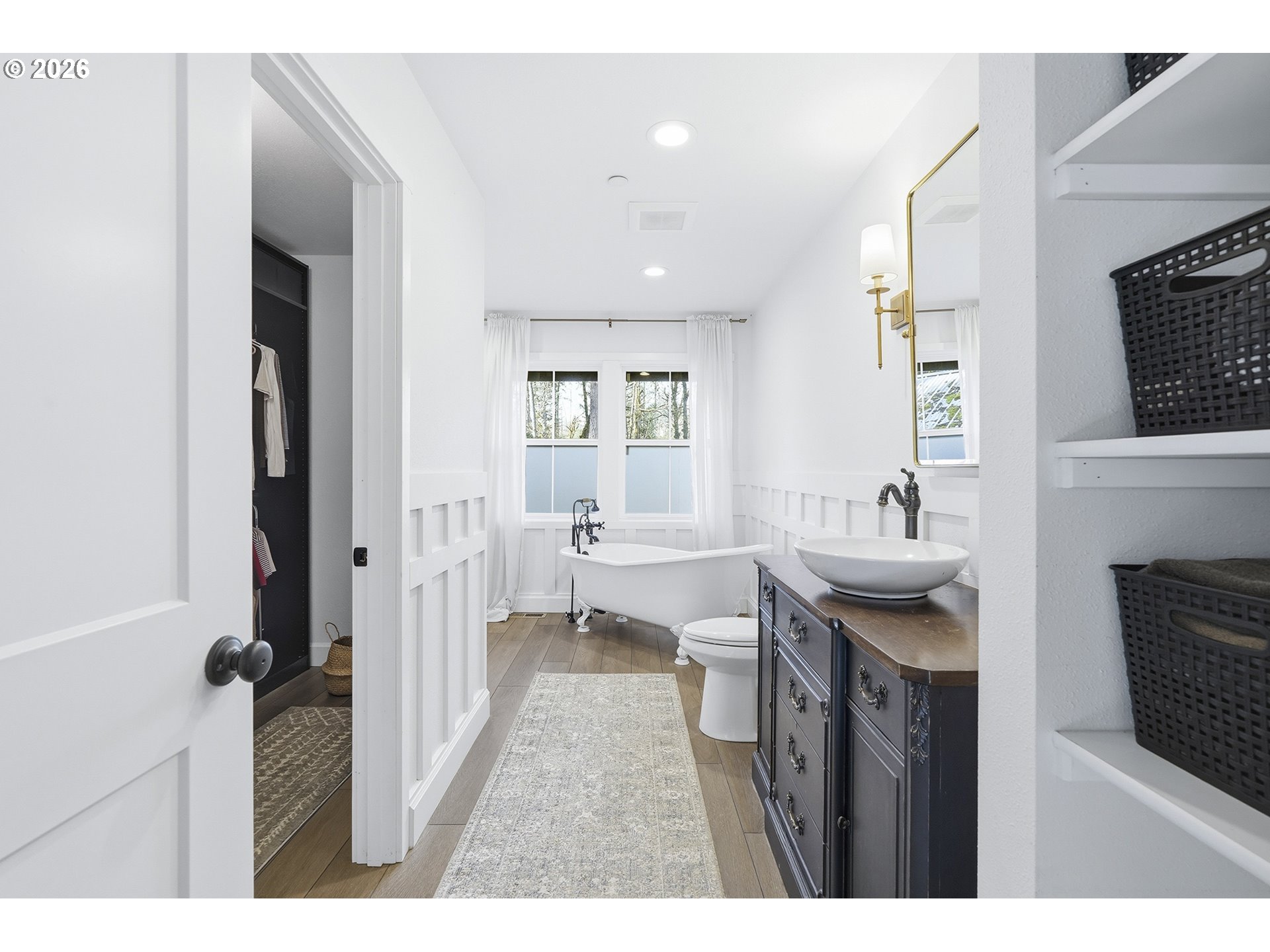 15680 South Wave Road Mulino, OR 97042 - Photo 22 of 43 a open kitchen with sink and cabinets