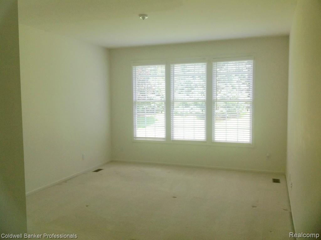 1514 Ford Court Rochester, MI 48306 - Photo 15 of 30 IMG_5409_1.jpg