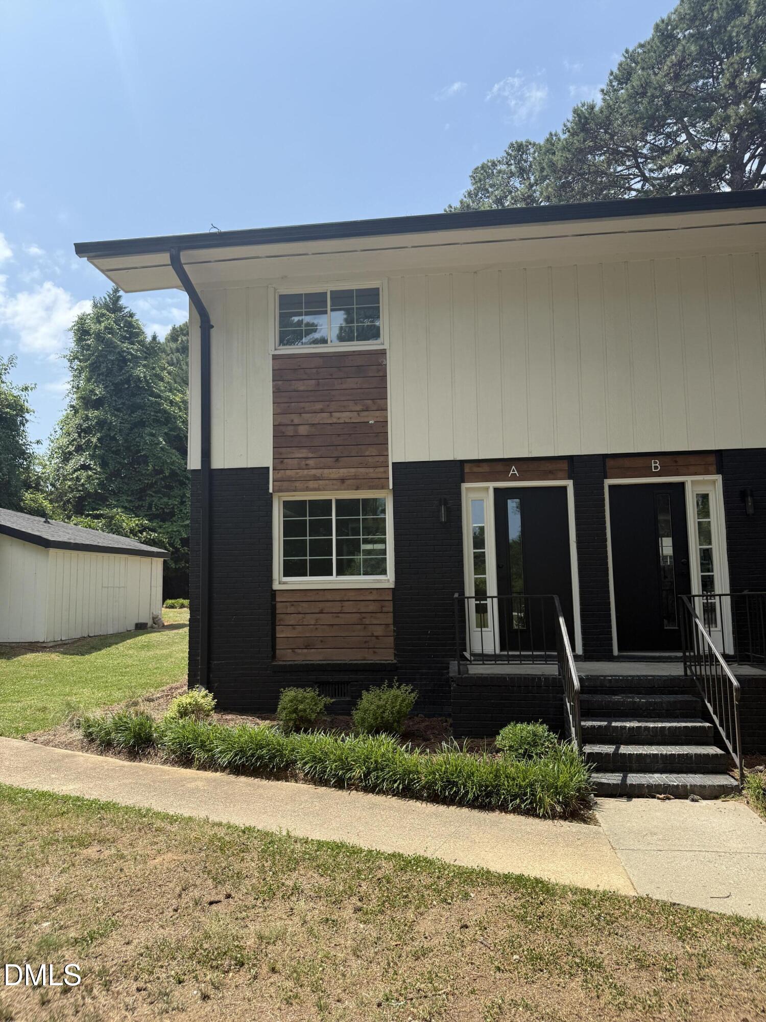 708 Hawes Court, Unit A Raleigh, NC 27608 - Photo 11 of 12 IMG_9990