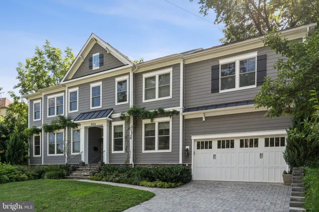 $2,150,000 | 2354 North Quebec Street, Arlington, VA 22207