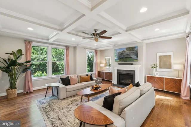 $2,150,000 | 2354 North Quebec Street, Arlington, VA 22207