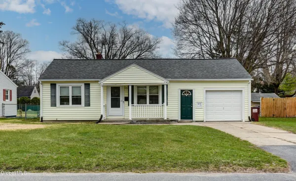 $225,000 | 1017 Theodore Road, Rotterdam, NY 12303