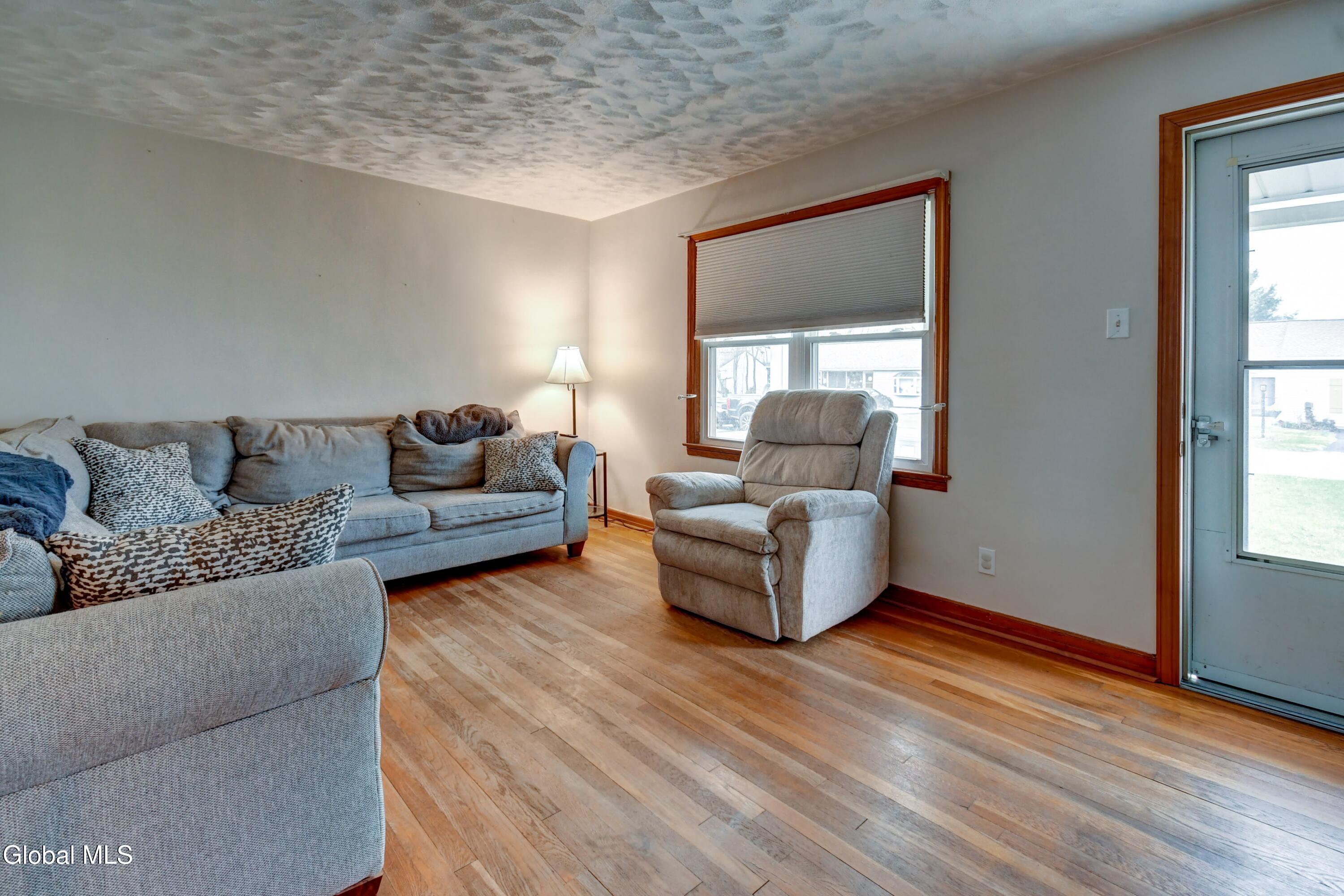1017 Theodore Road Rotterdam, NY 12303 - Photo 6 of 26 1017 Theodore-Living Room