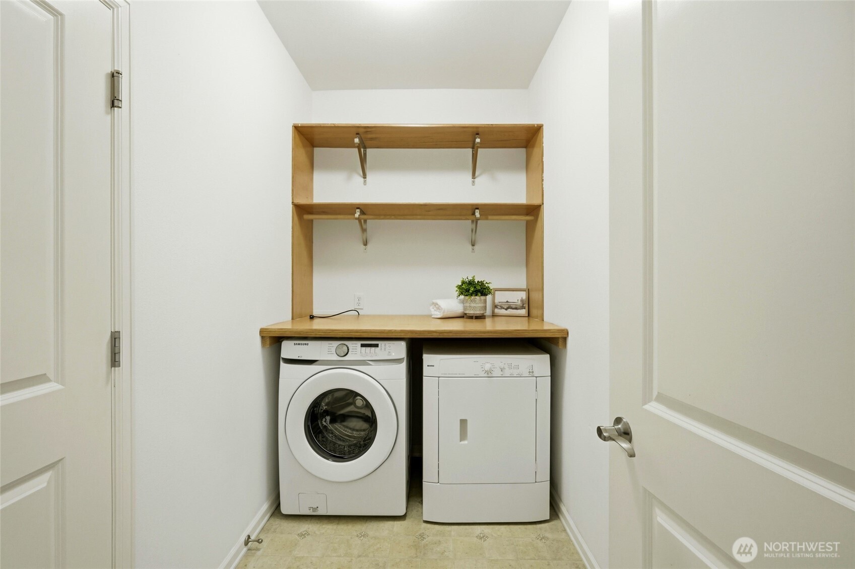 24115 22nd Place West Bothell, WA 98021 - Photo 21 of 40