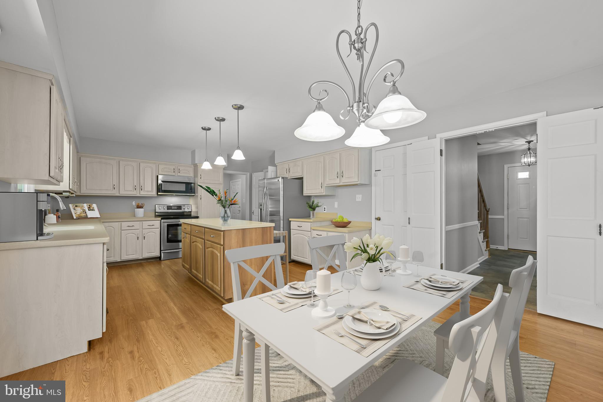 18 Kings Grant Road Hockessin, DE 19707 - Photo 9 of 29 Virtually Staged