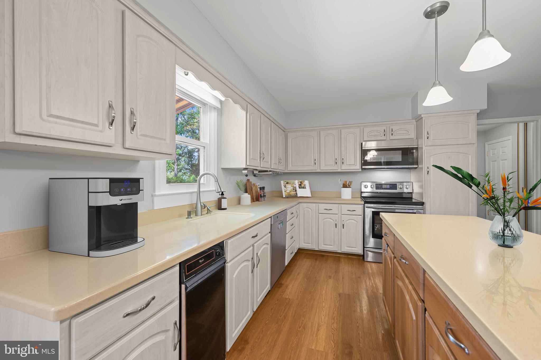 18 Kings Grant Road Hockessin, DE 19707 - Photo 10 of 29 Virtually Staged