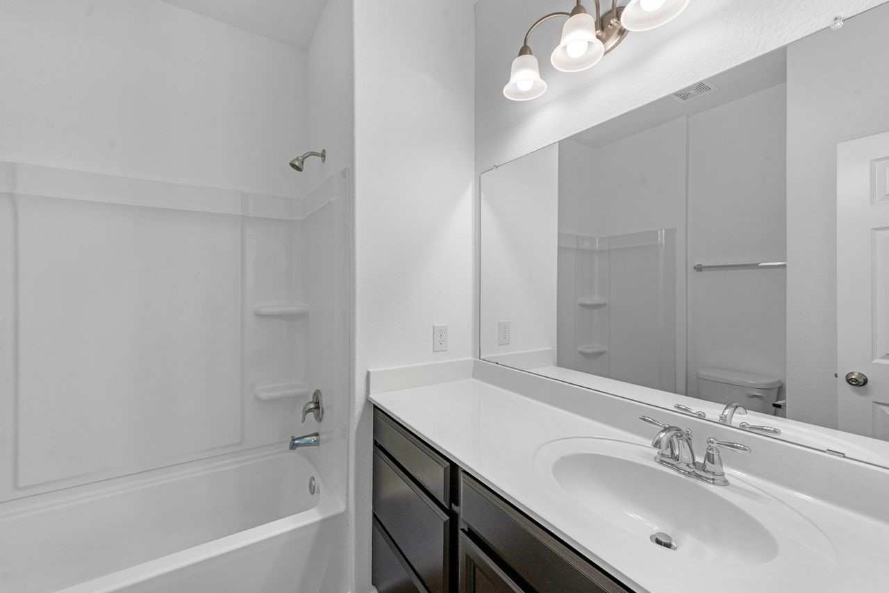 4136 Hidden Timbers Lane Conroe, TX 77304 - Photo 12 of 19