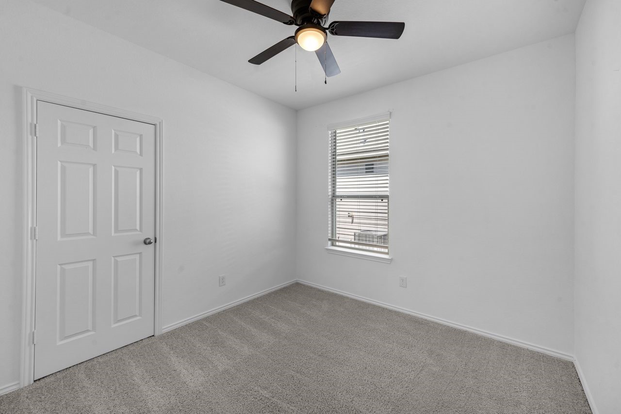 4136 Hidden Timbers Lane Conroe, TX 77304 - Photo 16 of 19