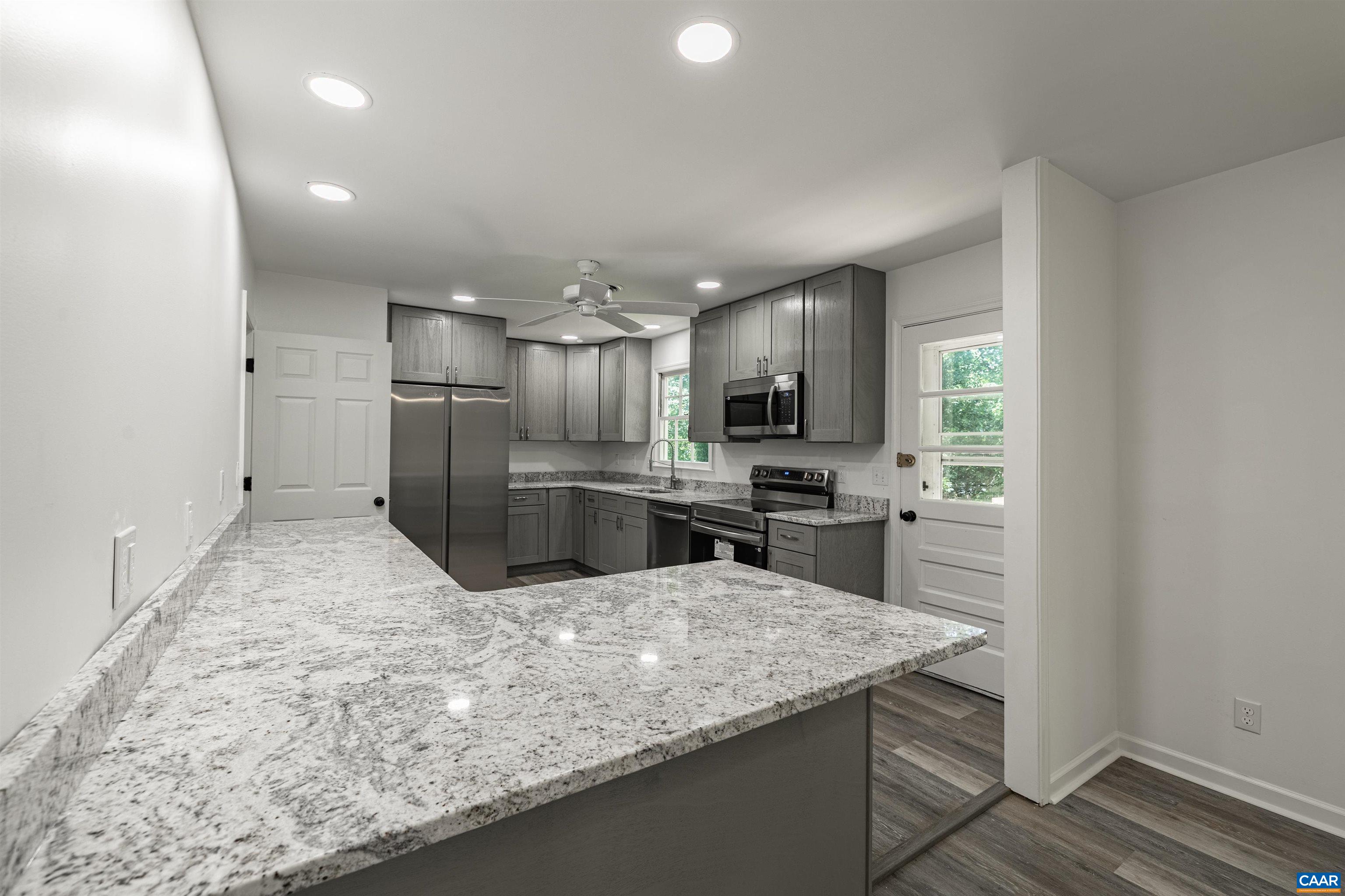 1506 Trailridge Road Charlottesville, VA 22903 - Photo 16 of 39 Gallery Image 16
