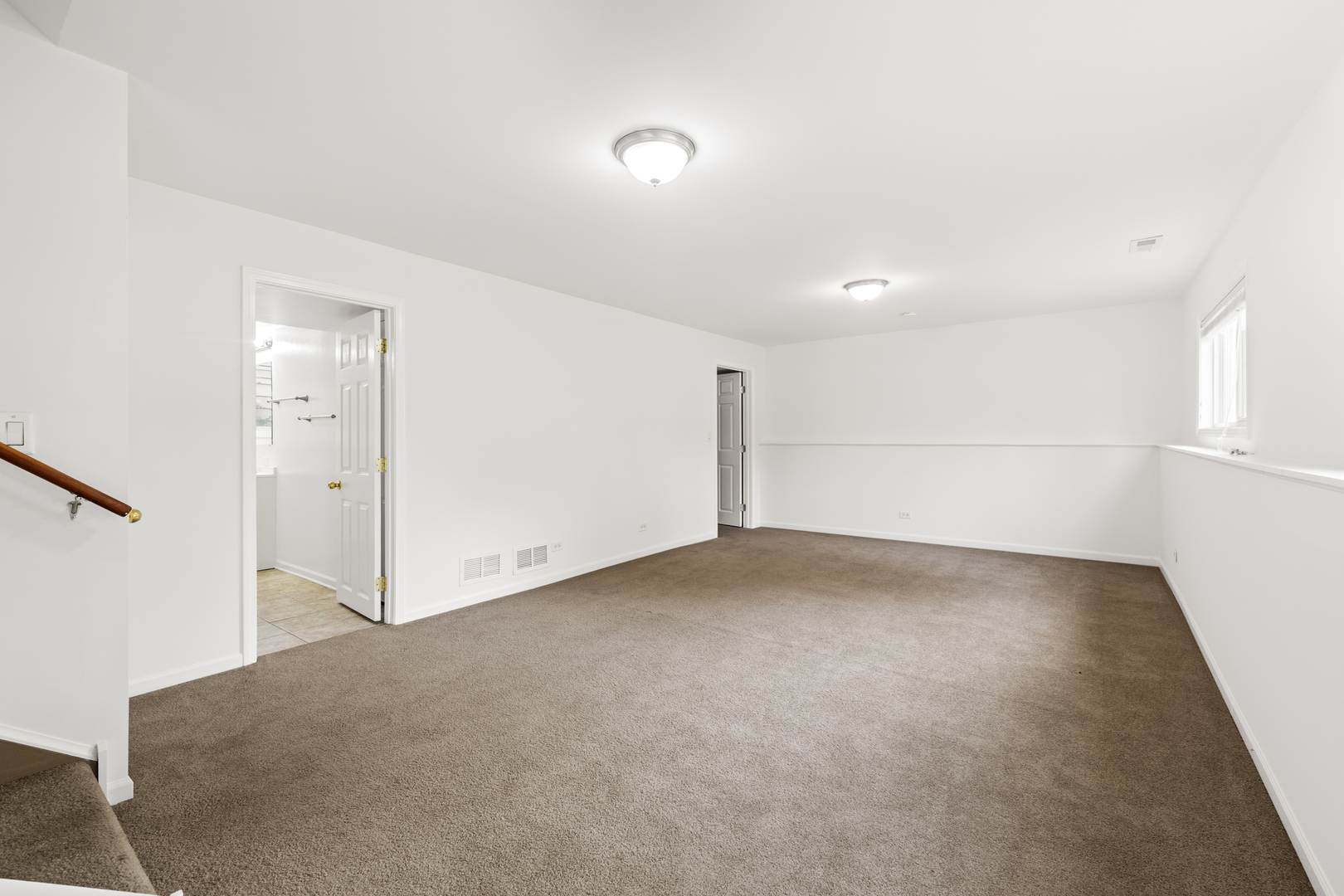 26235 North Acorn Lane Mundelein, IL 60060 - Photo 18 of 24 a view of empty room