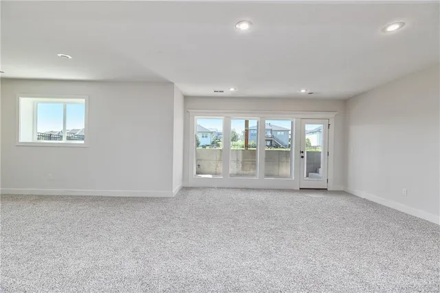 $739,950 | 6115 Lewis Drive, Shawnee, KS 66226