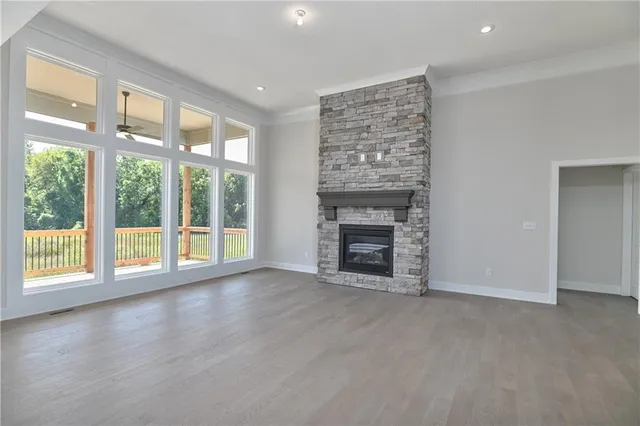 $739,950 | 6115 Lewis Drive, Shawnee, KS 66226