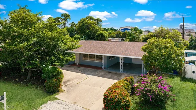 $299,000 | 1450 Charles Road, Fort Myers, FL 33919