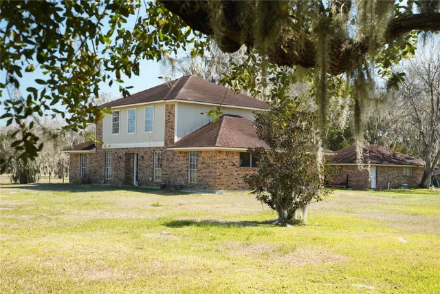 $359,000 | 20257 Highway 35, Sweeny, TX 77480